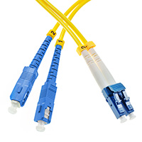 Patchcord SC/UPC-LC/UPC, SM, 9/125 duplex, G652D fiber, 15 m