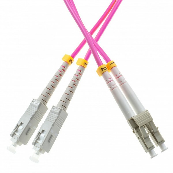 Patchcord SC/UPC-LC/UPC, MM, 50/125 duplex, OM4 fiber, 0.5 m 